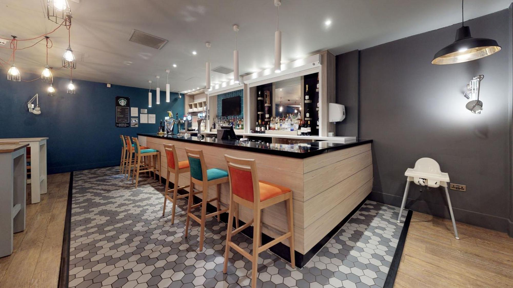 Holiday Inn Runcorn M56 Junction 12 By Ihg Zewnętrze zdjęcie