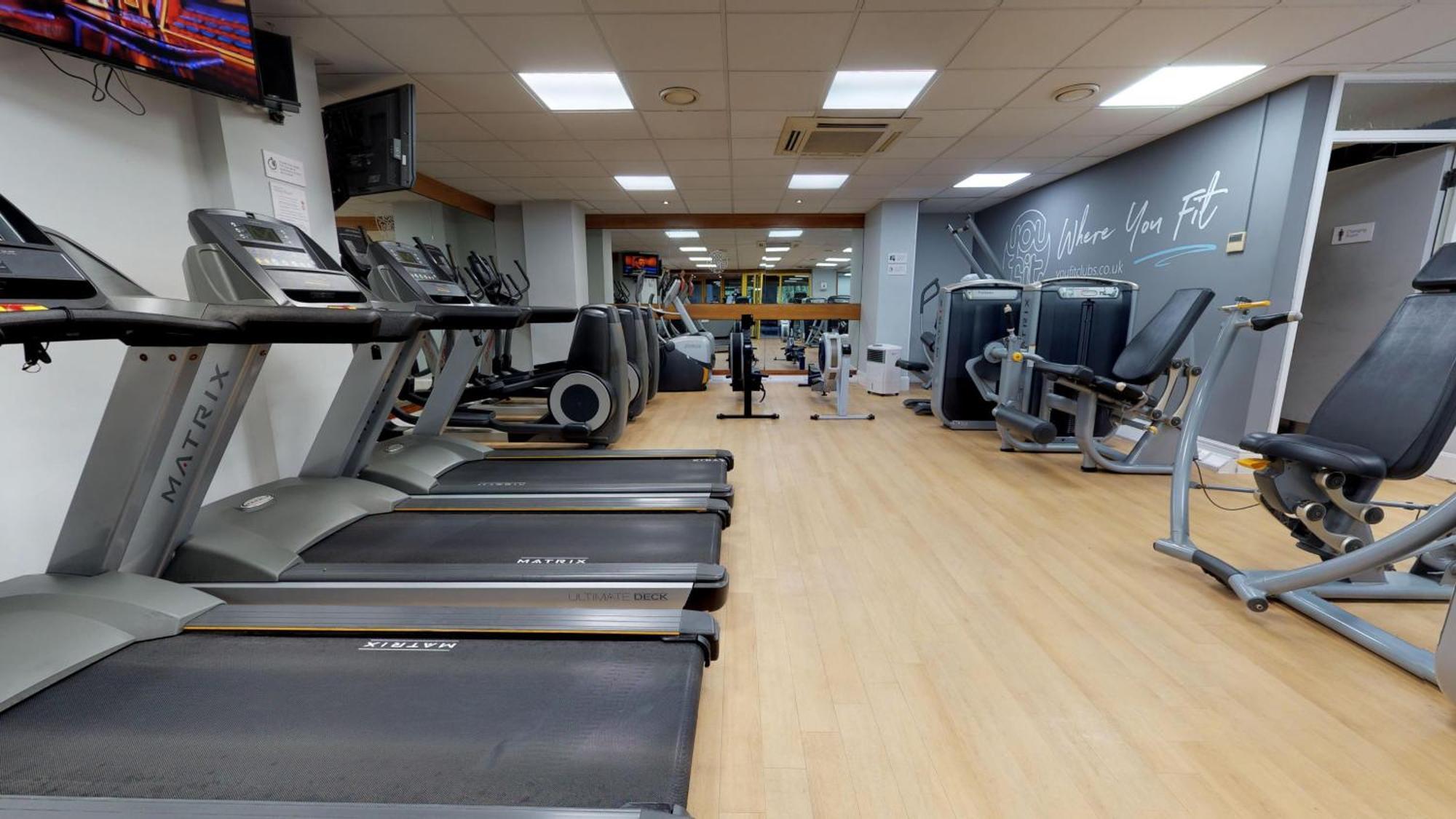 Holiday Inn Runcorn M56 Junction 12 By Ihg Zewnętrze zdjęcie